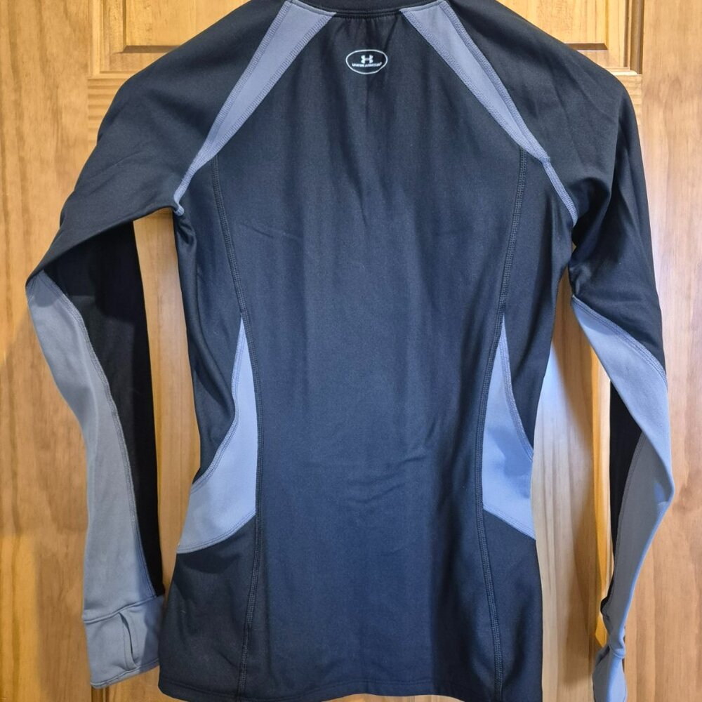 Under Armour Stretchy Base Layer - Picture 2 of 7